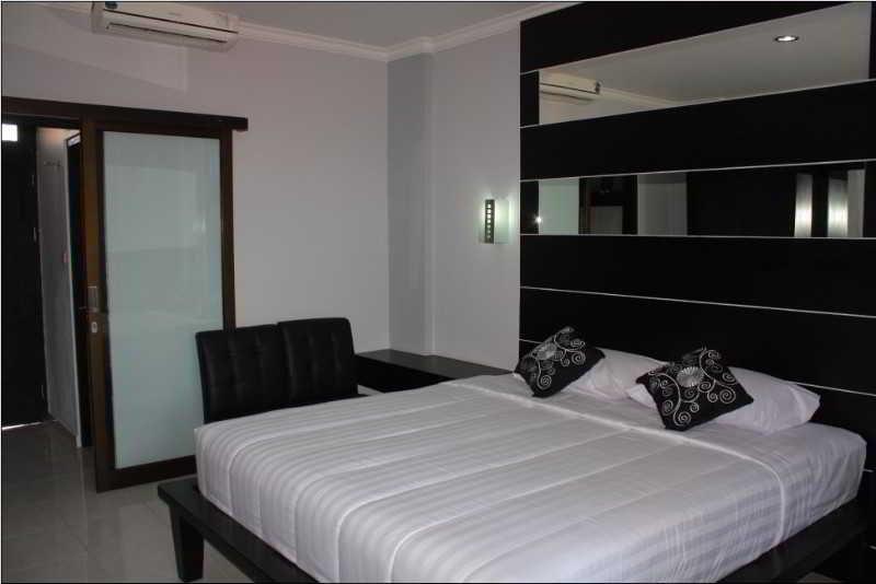 Arya Hotel & Spa Kuta  Exterior photo
